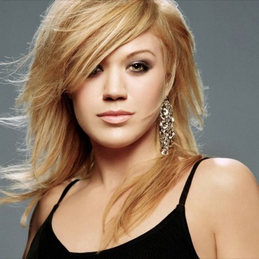 Kelly_Clarkson