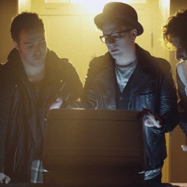 fall out boy, the phoenix, save rock and roll, music video